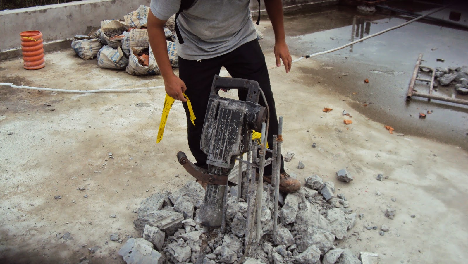 khoan cắt bê tông tiến độ nhanh tại Quảng Ninh
